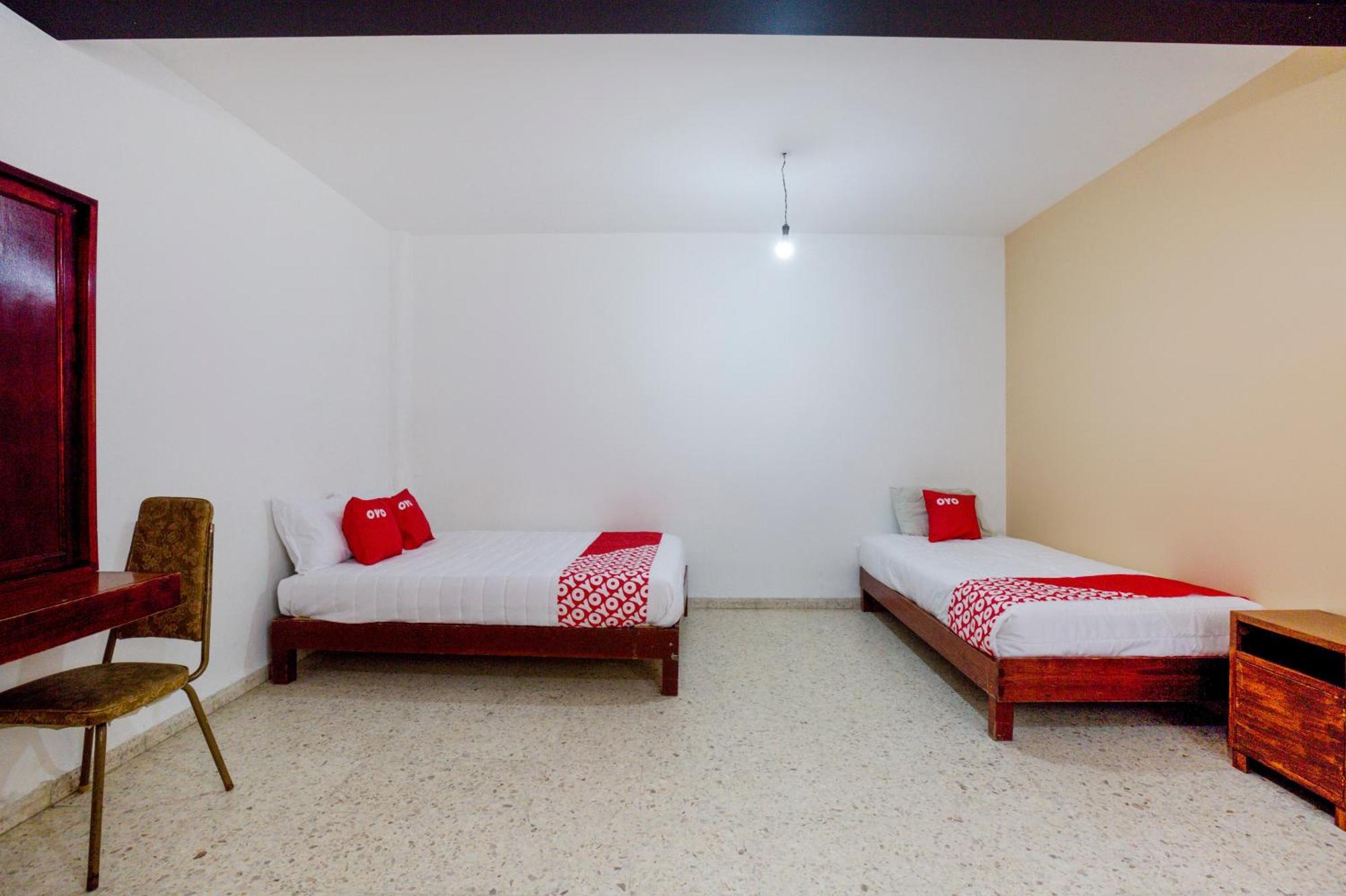 Oyo Hotel Emperador, Oaxaca Eksteriør billede