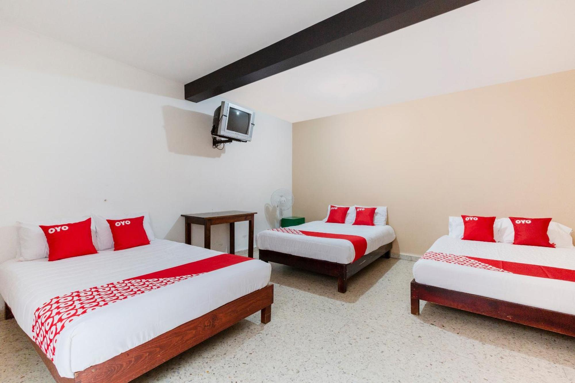 Oyo Hotel Emperador, Oaxaca Eksteriør billede