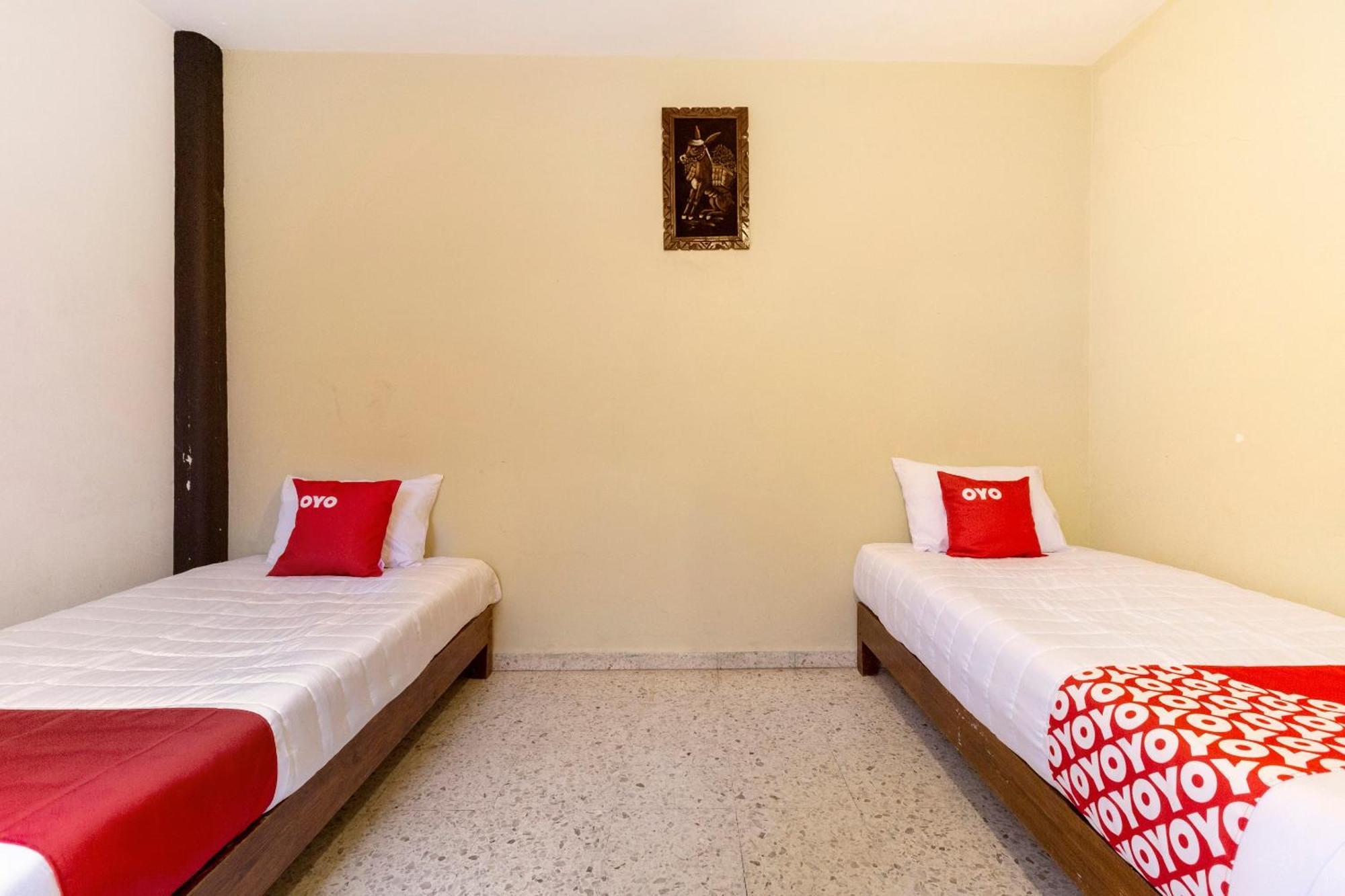 Oyo Hotel Emperador, Oaxaca Eksteriør billede