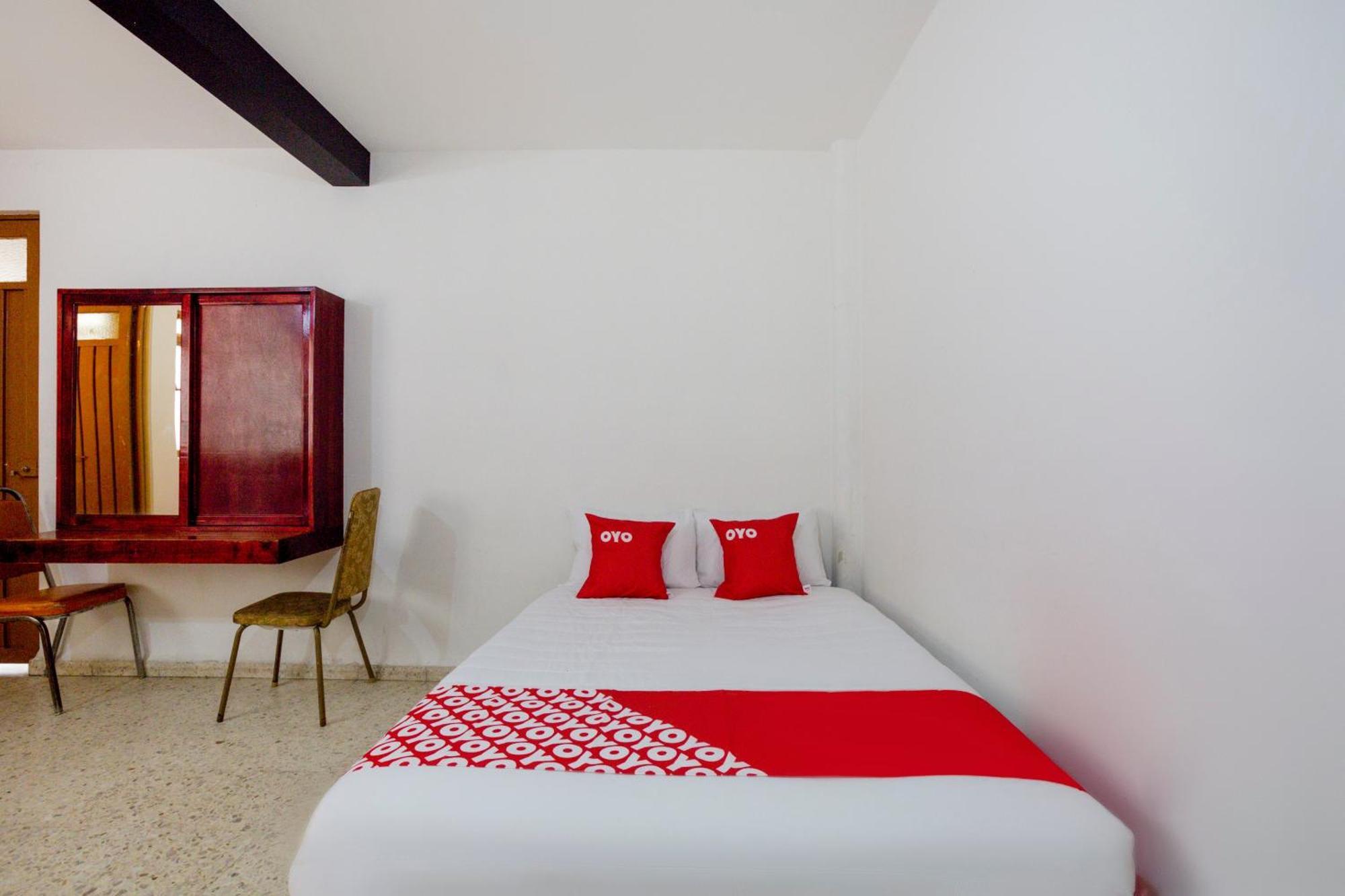 Oyo Hotel Emperador, Oaxaca Eksteriør billede