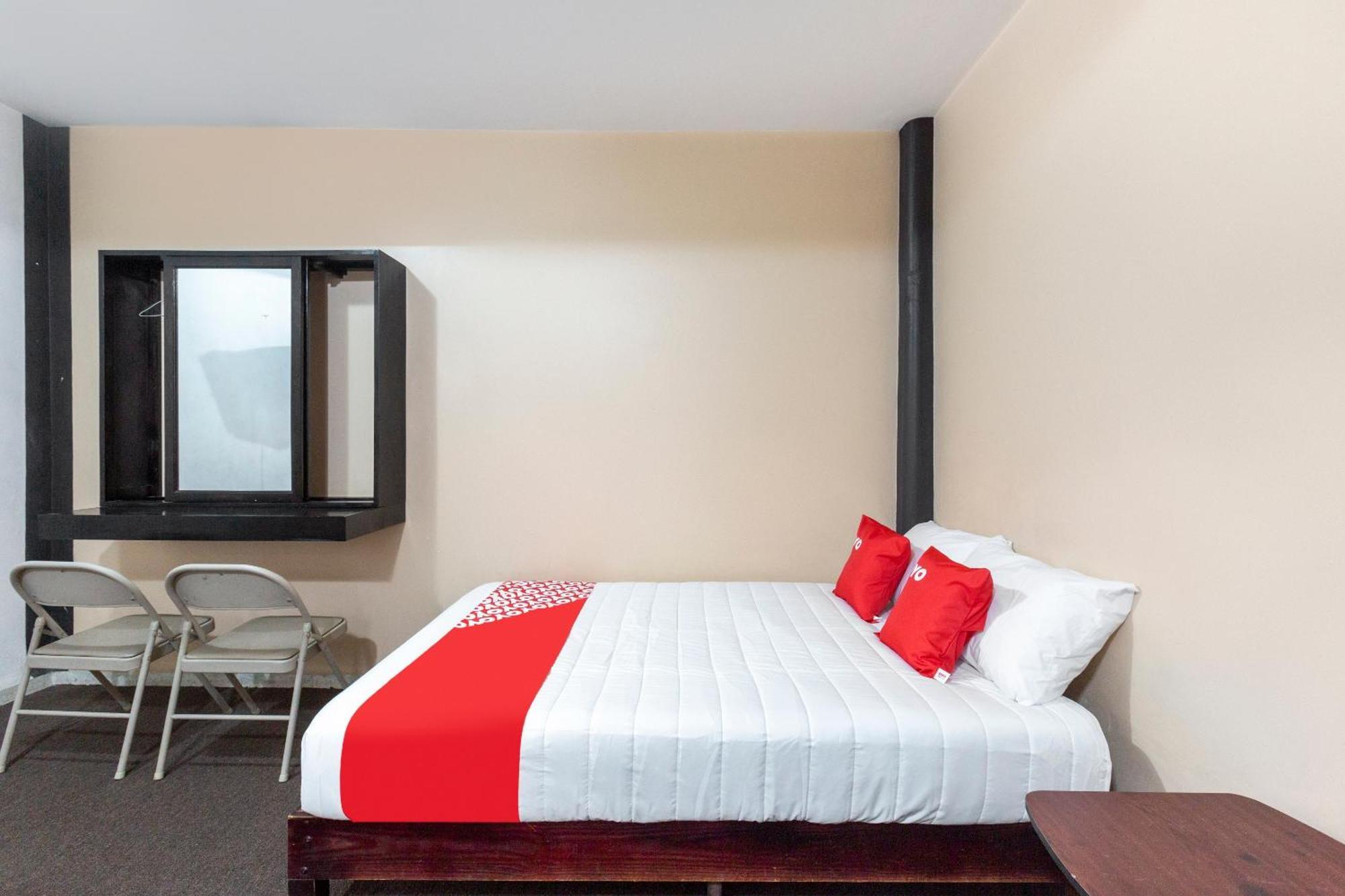 Oyo Hotel Emperador, Oaxaca Eksteriør billede
