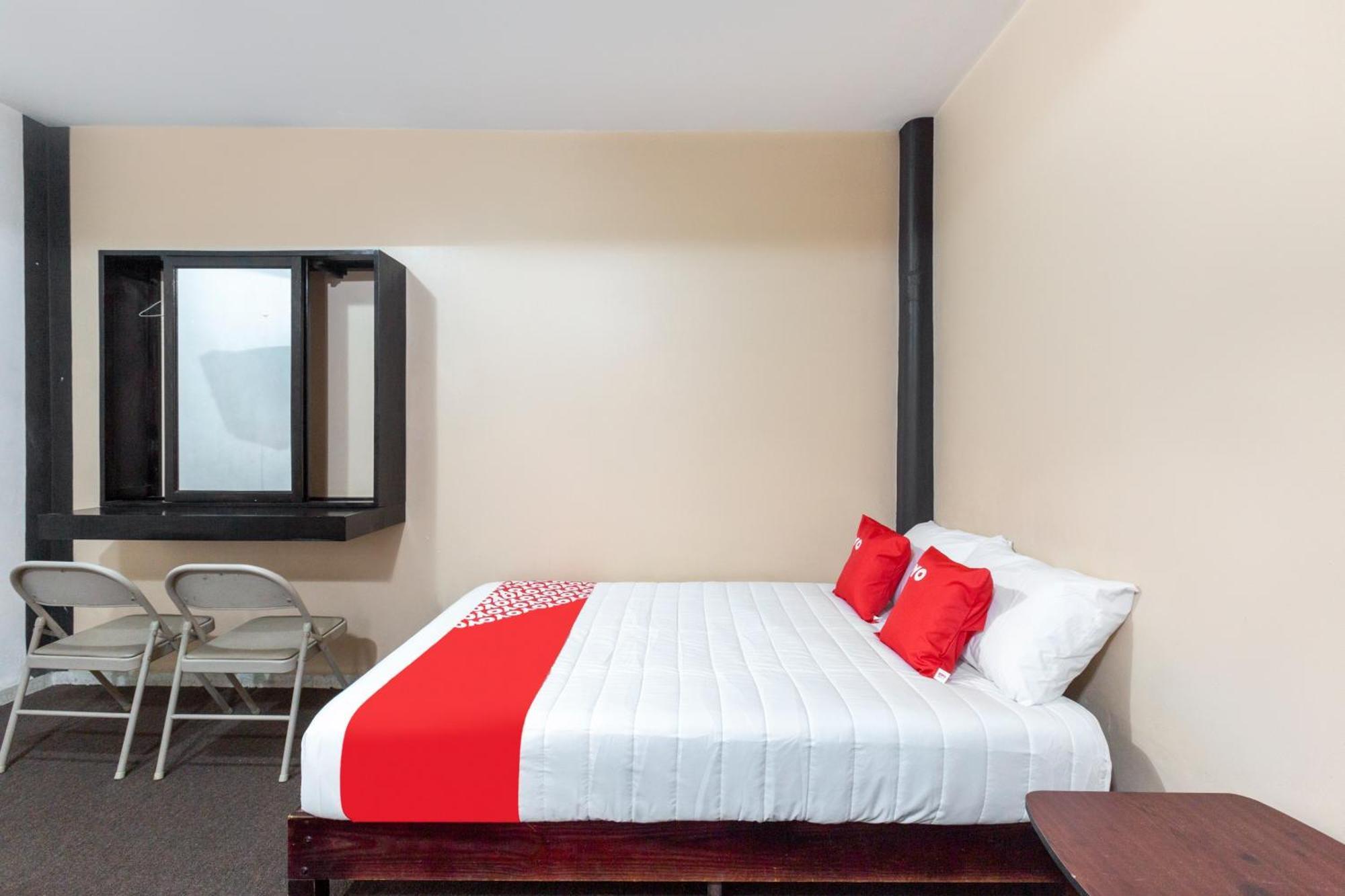 Oyo Hotel Emperador, Oaxaca Eksteriør billede